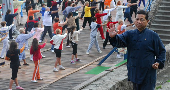 QilinGong - scoala de qigong a Maestrului Lin Kai Ting